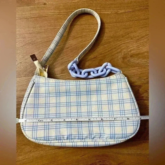 shoulder Bag blue and white plaid plastic chain 9x4x2 inches Y2K like new - Picture 7 of 8